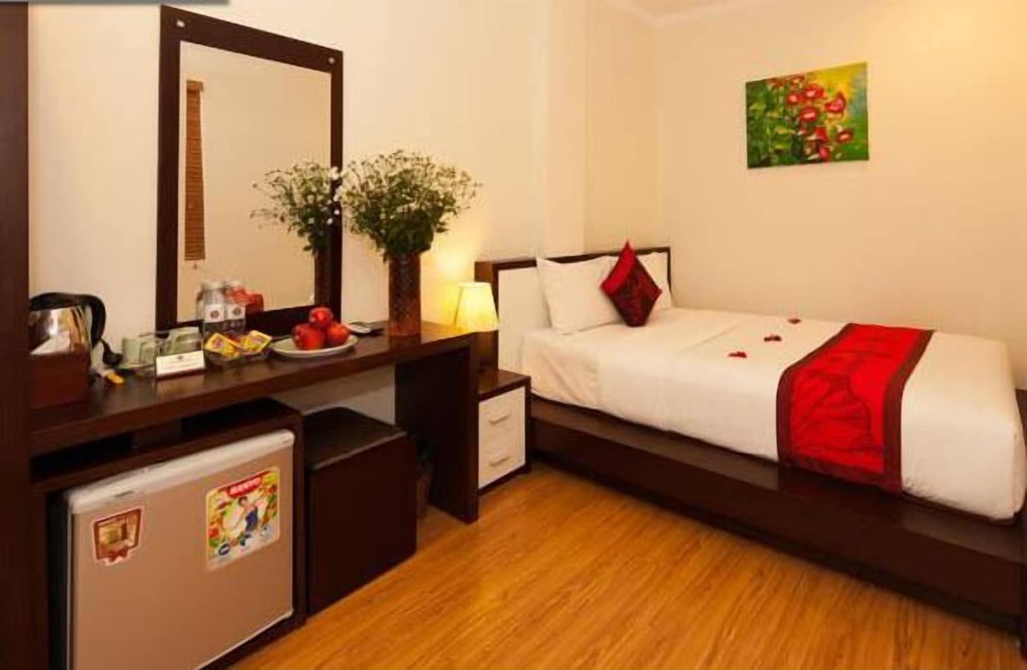 Rising Dragon Estate Hotel Hanoi Kültér fotó